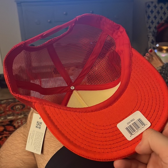 CANADA Foam Trucker Hat - Picture 2 of 3